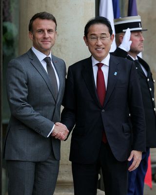 「円滑化協定」交渉入り合意＝中国にらみ安保連携強化―日仏首脳