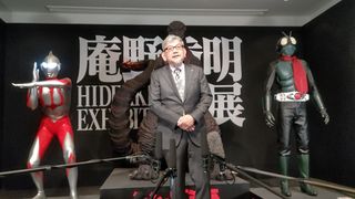 【動画】「アスカに一番思い入れ」　庵野秀明さん、自身の足跡たどる展示物前に　名古屋