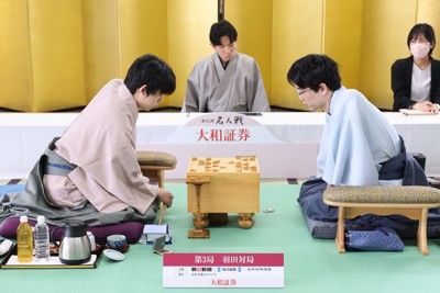 藤井名人はスムージー　豊島九段はアップルジュース　名人戦おやつ