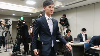 【動画】人口減少に「立ち向かう」　安芸高田市長が出馬会見　都知事選