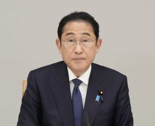 首相、山形の医療DXを視察　裏金事件で車座対話も