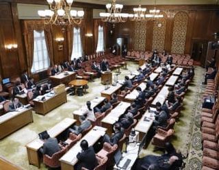 立民、領収書公開で追及　自民、範囲は各党協議