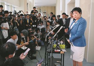 東京都知事選「後出しじゃんけん」の指摘に小池百合子知事は…　3選に向け出馬表明＜記者団一問一答＞