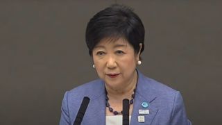 【動画】小池氏、３選出馬を表明　都知事選の構図固まる