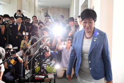 東京都知事選　小池氏　公約は「大安の18日に発表しようかな」