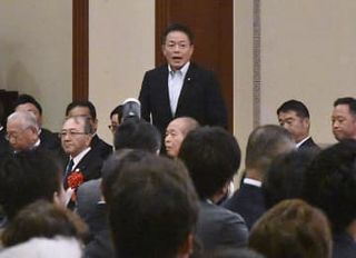 道連会長、長谷川氏に対応求める　「許していない人もいる」