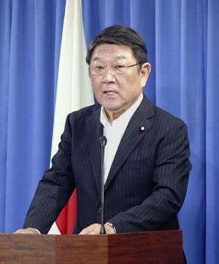 同一ポスター対策、検討必至　茂木氏「公選法想定外の問題」