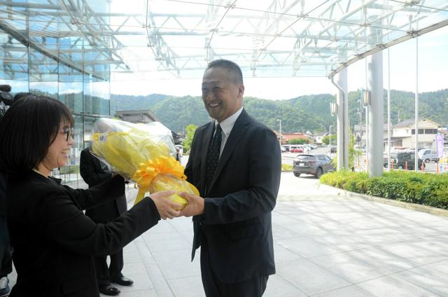 石丸前市長「切り抜き動画」削除要請検討も　安芸高田市の藤本新市長