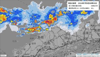 山陰沿岸には発達した雷雲　きょう火曜は大気の状態が非常に不安定　山陰や中国山地沿い中心に突風や落雷・急な強雨に注意　中国地方に「突風と落雷に関する情報」発表　気象庁【30分ごと降水シミュレーション】