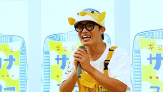 【動画】さかなクンと香音さんが展覧会に登場