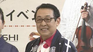 【さだまさし】　加山雄三さんへの思い語る　”加山さんのおかげで歌手になった”　【音楽活動半世紀突破記念展覧会】