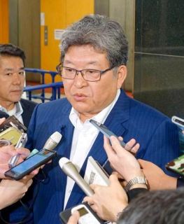 萩生田氏、自民都連会長辞任へ　都議補選大敗で引責