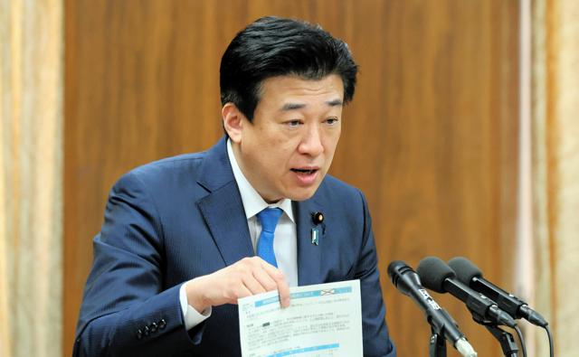 問題山積の防衛相「文民統制の観点から問題」辞任は否定　衆院安保委