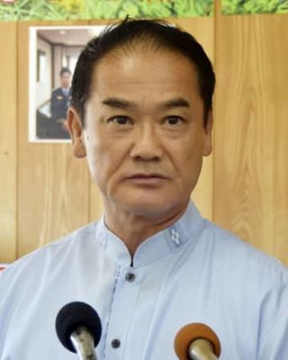 宜野湾市長選に元職が出馬へ　辺野古反対派は市議擁立で調整