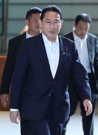 岸田首相、キルギス大統領と電話会談＝訪問中止受けモンゴルとも