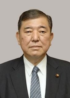 石破氏、「小石河連合」を模索　２１年の前回総裁選で連携