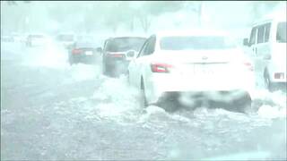 台風5号から変わった熱帯低気圧の影響で大気の状態が不安定に　仙台市に一時大雨・洪水警報　冠水した道路も