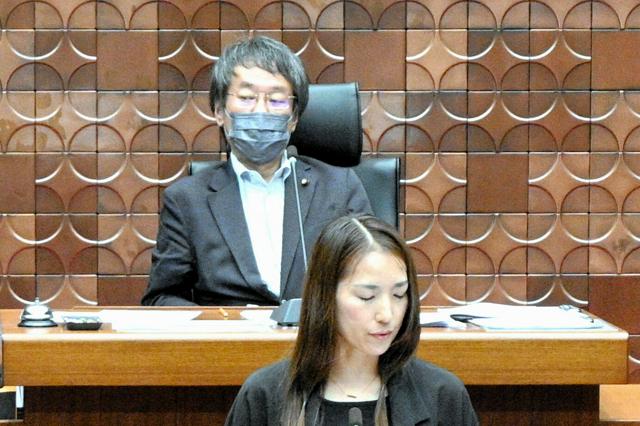 奈良・香芝市議長、地元紙に「写真使ったら訴える」　市長が発言批判