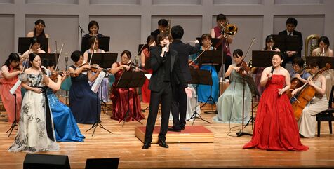 城田優さんと共演　琉球交響楽団が４年ぶり宮古島コンサート　楽団員が客席に降り演奏　音楽に触れる演出満載