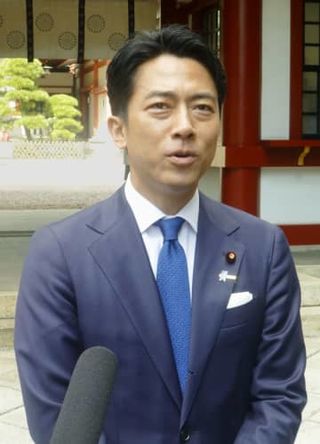 知名度抜群の4世、小泉進次郎氏　横顔と略歴