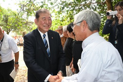 石破茂氏の推薦人名簿　岩屋毅氏ら　自民総裁選告示