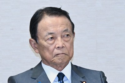 麻生太郎氏を党最高顧問に起用へ　石破茂総裁、方針固める