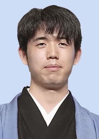 藤井聡太が勝ち、2勝1敗に　将棋の竜王戦第3局