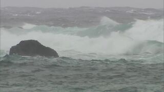 台風21号 あす31日に八重山地方に接近　現地では船の係留など対策進む