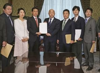 保険証廃止の延期法案、提出　立憲民主、マイナのリスク指摘