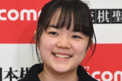 囲碁・仲邑菫三段が女流棋聖戦で決勝へ　韓国主要タイトル戦で初進出